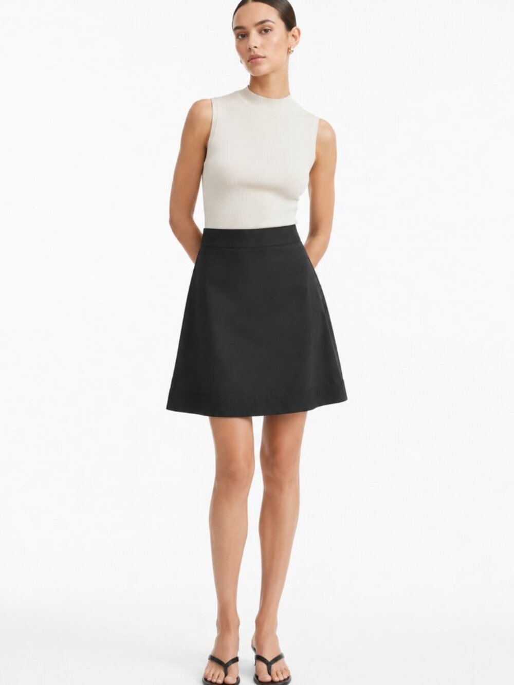 NWOT COS BLACK LYOCELL POLYAMIDE BLEND SIDE FRONT-PLEAT MINI SKIRT - S